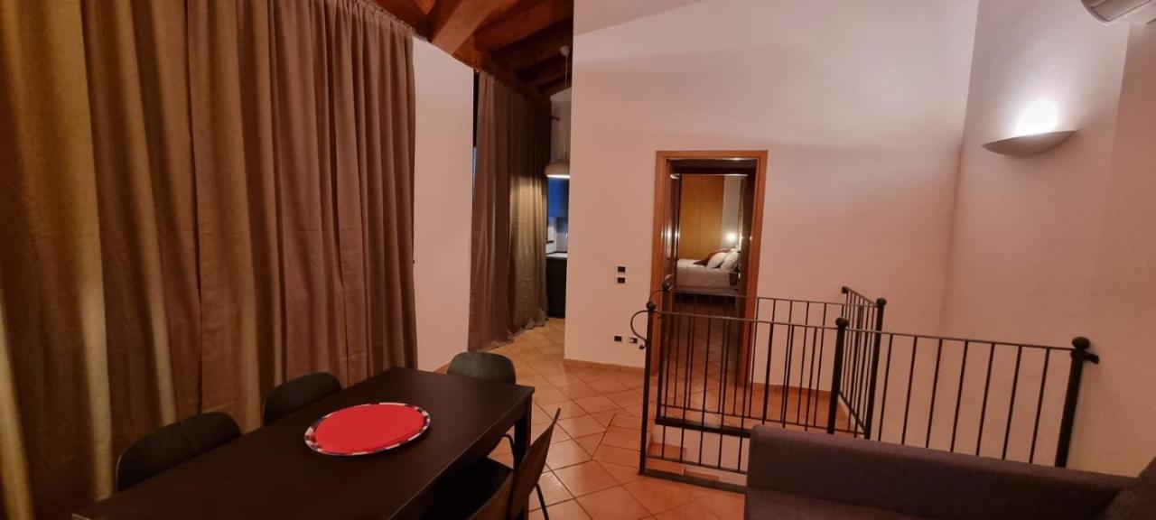 Farolfi Apartments Villa Galliera โบโลญญา ภายนอก รูปภาพ