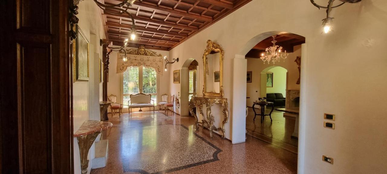 Farolfi Apartments Villa Galliera โบโลญญา ภายนอก รูปภาพ