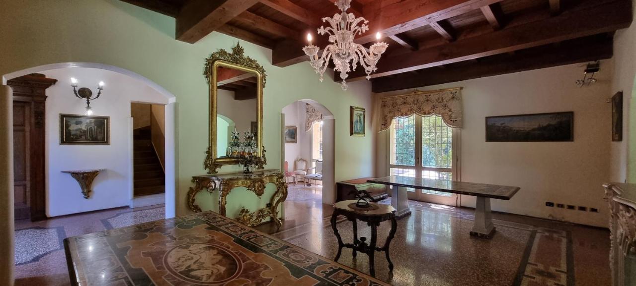 Farolfi Apartments Villa Galliera โบโลญญา ภายนอก รูปภาพ