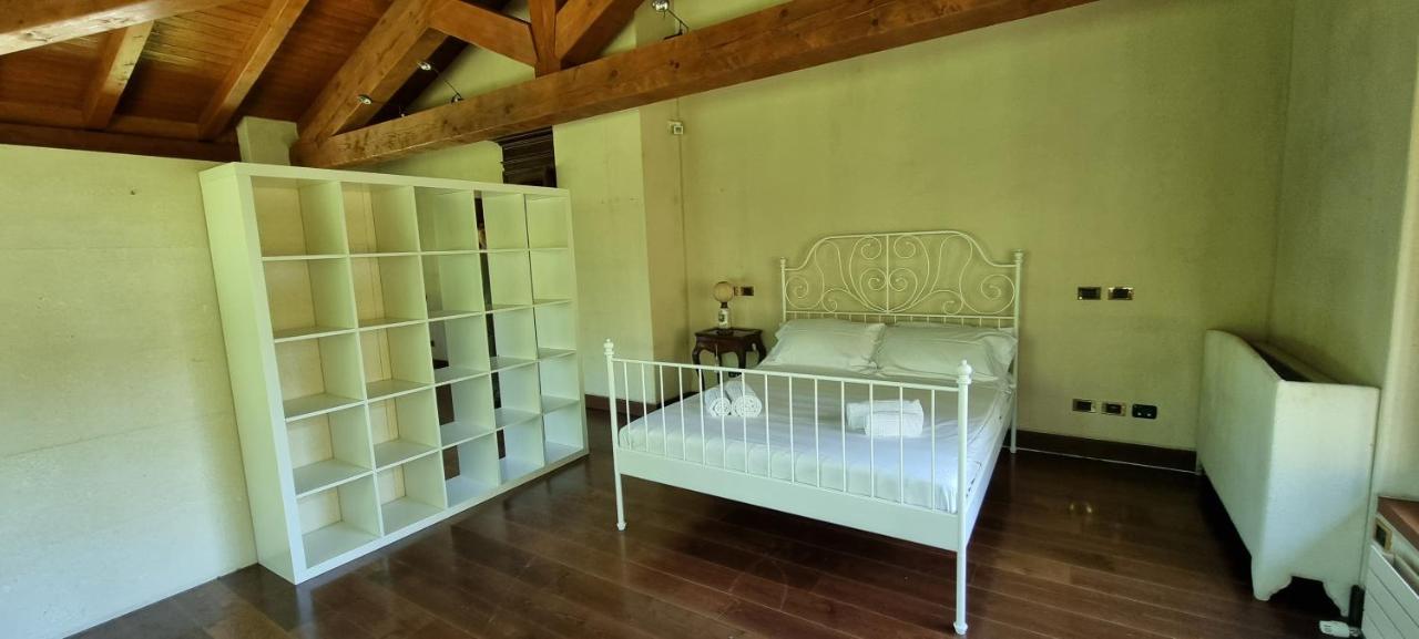 Farolfi Apartments Villa Galliera โบโลญญา ภายนอก รูปภาพ