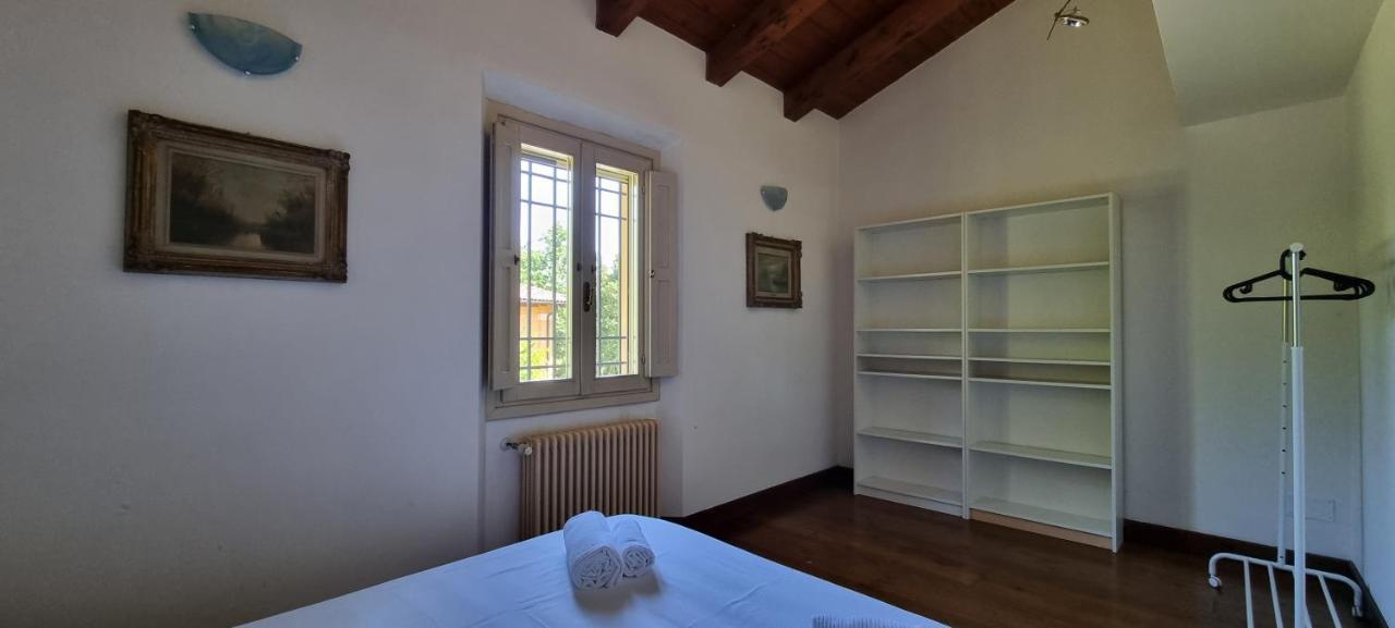 Farolfi Apartments Villa Galliera โบโลญญา ภายนอก รูปภาพ