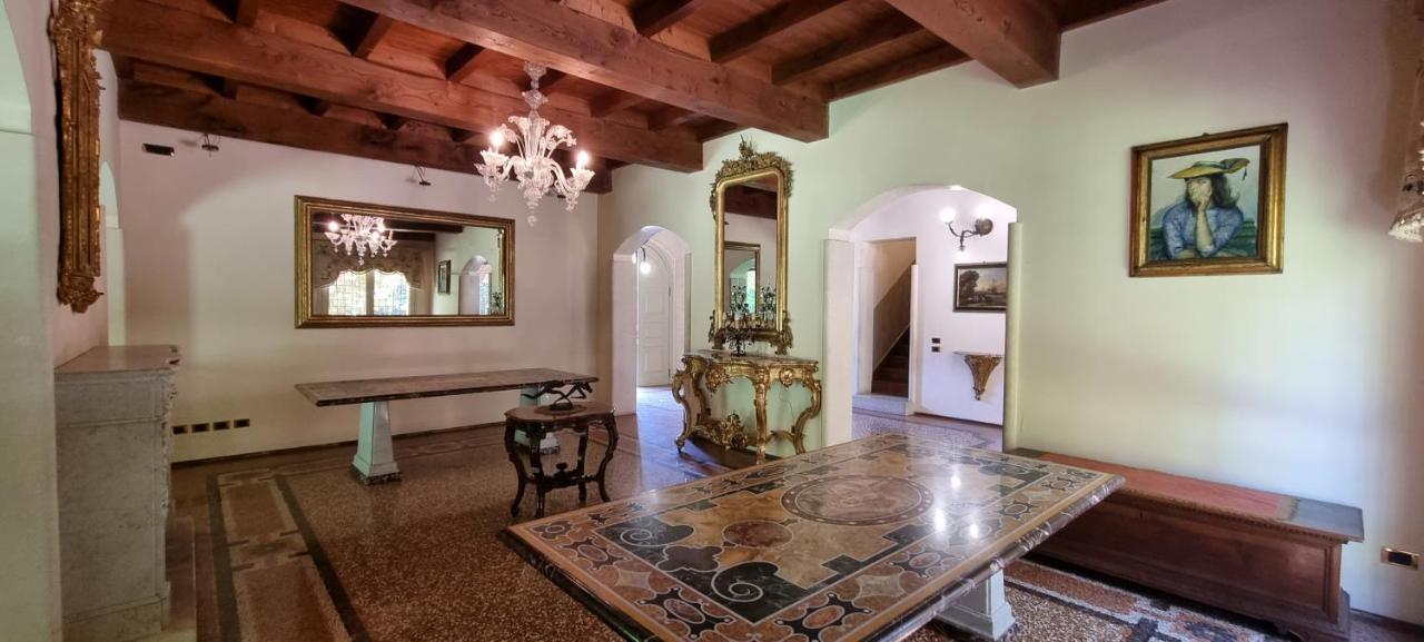 Farolfi Apartments Villa Galliera โบโลญญา ภายนอก รูปภาพ